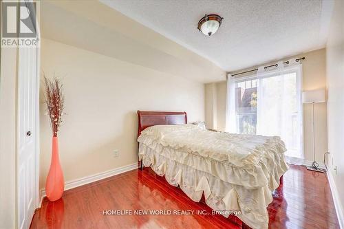 204 - 35 Strangford Lane, Toronto, ON - Indoor Photo Showing Bedroom