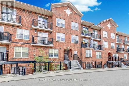 204 - 35 Strangford Lane, Toronto, ON - Outdoor