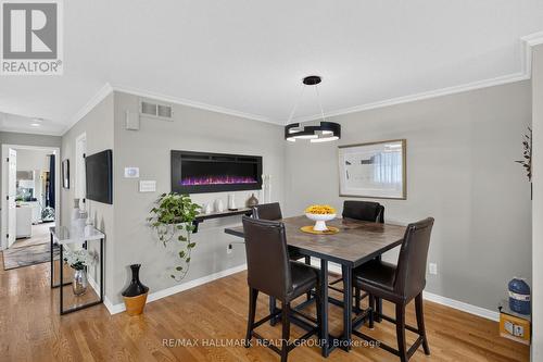 139 Castle Glen Crescent, Ottawa, ON - Indoor Photo Showing Dining Room