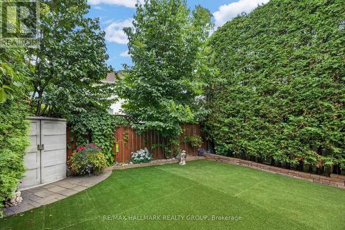 139 Castle Glen Crescent, Ottawa, ON - Outdoor
