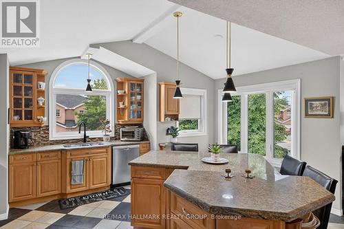 139 Castle Glen Crescent, Ottawa, ON - Indoor