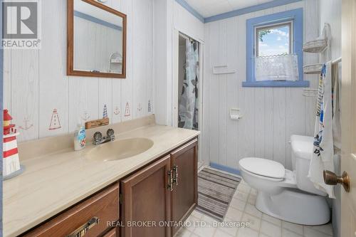 351 Leavoy Lane, Horton, ON - Indoor Photo Showing Bathroom