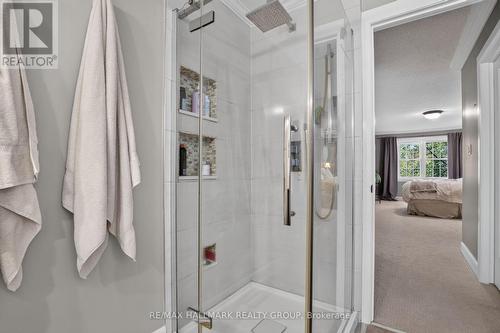 21 Delamere Drive, Ottawa, ON - Indoor Photo Showing Bathroom