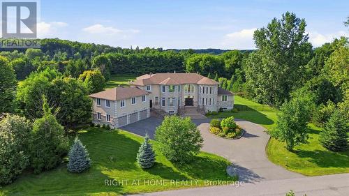 1607 Landel Drive, Ottawa, ON - Outdoor