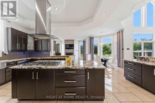 1607 Landel Drive, Ottawa, ON - Indoor Photo Showing Kitchen With Upgraded Kitchen