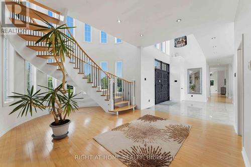 1607 Landel Drive, Ottawa, ON - Indoor Photo Showing Other Room