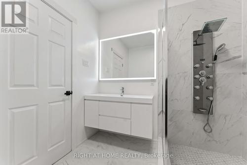 1607 Landel Drive, Ottawa, ON - Indoor Photo Showing Bathroom