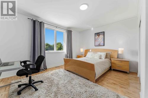 1607 Landel Drive, Ottawa, ON - Indoor Photo Showing Bedroom
