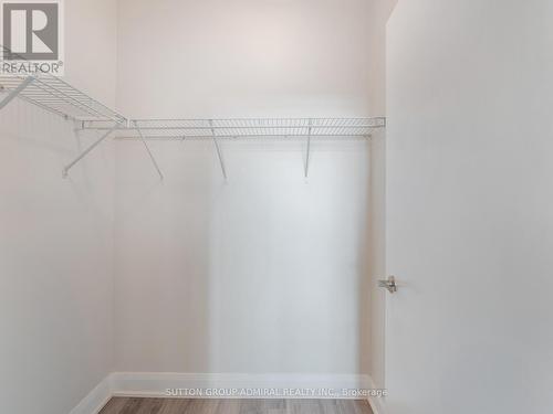 512 - 2900 Highway 7, Vaughan, ON - Indoor With Storage