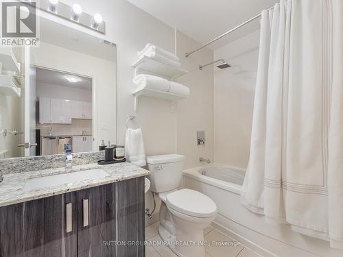 512 - 2900 Highway 7, Vaughan, ON - Indoor Photo Showing Bathroom