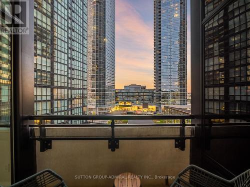 512 - 2900 Highway 7, Vaughan, ON -  Photo Showing Other Room