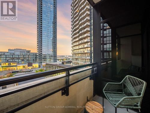 512 - 2900 Highway 7, Vaughan, ON - Outdoor With Balcony