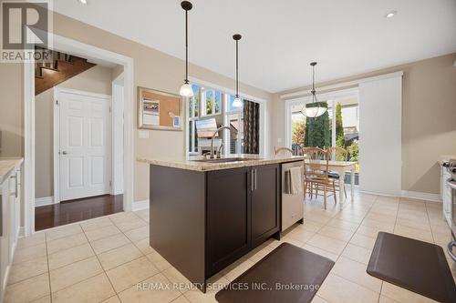 49 Learmont Avenue, Caledon, ON - Indoor Photo Showing Kitchen With Upgraded Kitchen