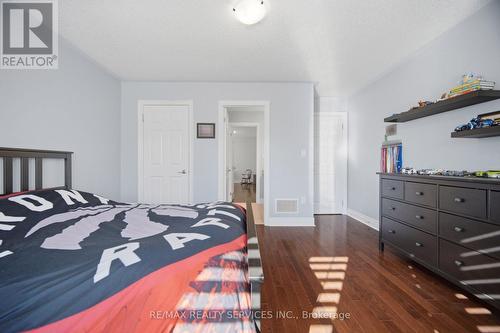 49 Learmont Avenue, Caledon, ON - Indoor Photo Showing Bedroom