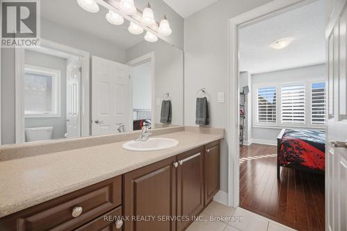 49 Learmont Avenue, Caledon, ON - Indoor Photo Showing Bathroom