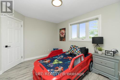 14190 Mount Hope Road, Caledon, ON - Indoor Photo Showing Bedroom