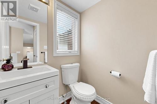 159 Weston Drive, Milton, ON - Indoor Photo Showing Bathroom