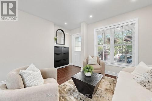 159 Weston Drive, Milton, ON - Indoor Photo Showing Living Room