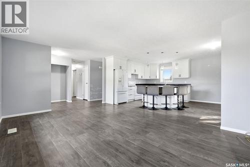 365 Second Street, Mclean, SK - Indoor