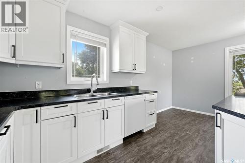 365 Second Street, Mclean, SK - Indoor Photo Showing Kitchen With Double Sink