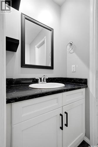 365 Second Street, Mclean, SK - Indoor Photo Showing Bathroom