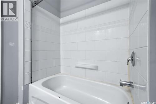 365 Second Street, Mclean, SK - Indoor Photo Showing Bathroom