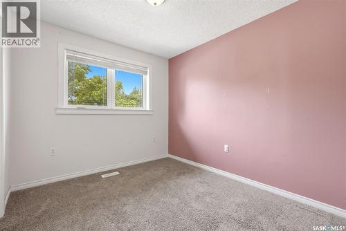 365 Second Street, Mclean, SK - Indoor Photo Showing Other Room