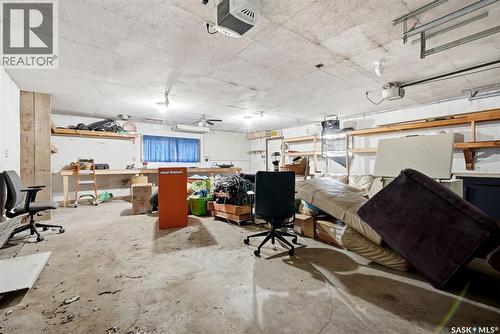 365 Second Street, Mclean, SK - Indoor Photo Showing Garage