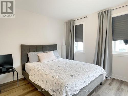1 Markle Crescent, Hamilton, ON - Indoor Photo Showing Bedroom