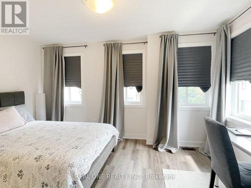 1 Markle Crescent, Hamilton, ON - Indoor Photo Showing Bedroom