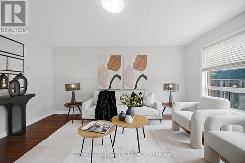 9 Ollie Avenue, Brampton, ON - Indoor Photo Showing Living Room
