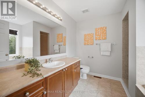 9 Ollie Avenue, Brampton, ON - Indoor Photo Showing Bathroom