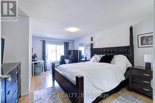 30 Dawson Road, Orangeville, ON - Indoor Photo Showing Bedroom