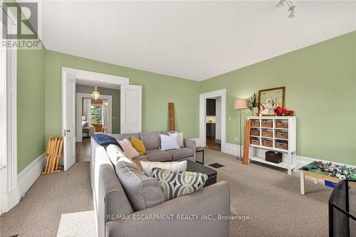 903 Concession 13 Townsend Road, Norfolk, ON - Indoor Photo Showing Living Room