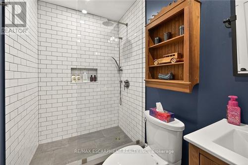 903 Concession 13 Townsend Road, Norfolk, ON - Indoor Photo Showing Bathroom