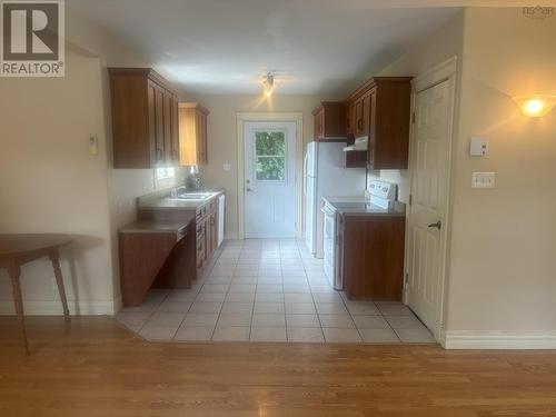 437 Main Street, Middleton, NS - Indoor Photo Showing Kitchen