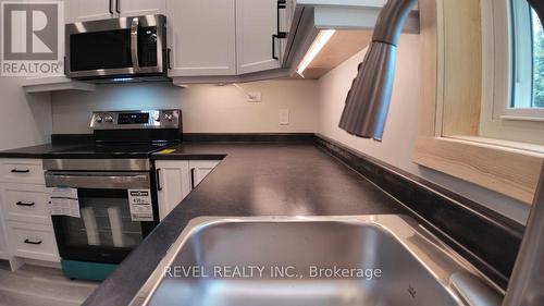 434 Park Lane, Black River-Matheson (Matheson), ON - Indoor Photo Showing Kitchen With Double Sink