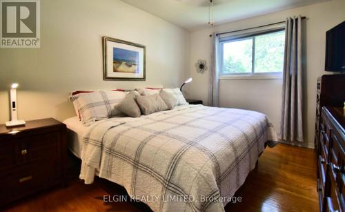 15 Steele Street, St. Thomas, ON - Indoor Photo Showing Bedroom