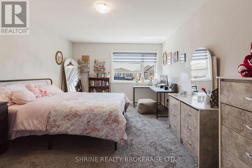 4369 Lismer Lane, London South (South W), ON - Indoor Photo Showing Bedroom