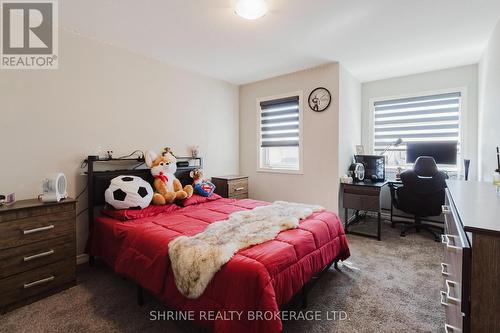 4369 Lismer Lane, London South (South W), ON - Indoor Photo Showing Bedroom