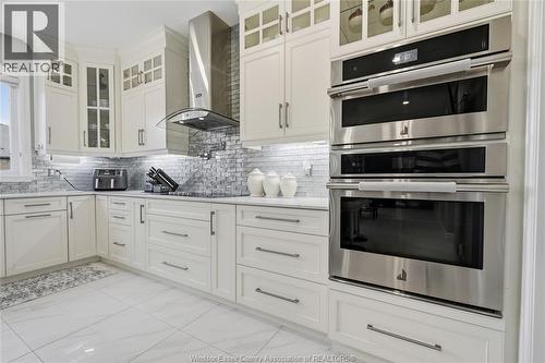 615 Matche Street, Lakeshore, ON - Indoor Photo Showing Kitchen With Upgraded Kitchen