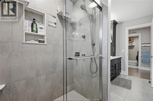 615 Matche Street, Lakeshore, ON - Indoor Photo Showing Bathroom
