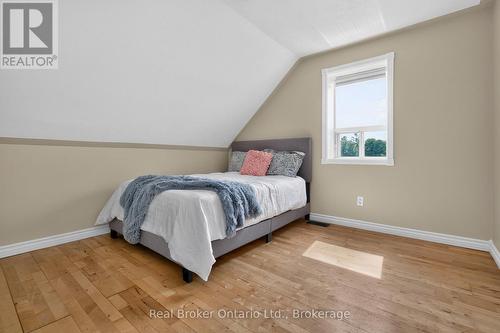 597 Lafontaine  Road W, Tiny, ON - Indoor Photo Showing Bedroom