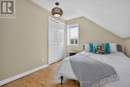 597 Lafontaine  Road W, Tiny, ON - Indoor Photo Showing Bedroom