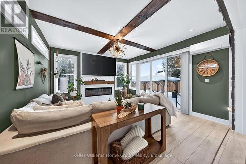 801 Watson Road S, Puslinch, ON - Indoor With Fireplace