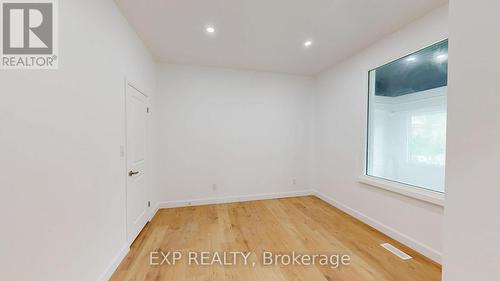 686 Elias Street, London East (East G), ON - Indoor Photo Showing Other Room