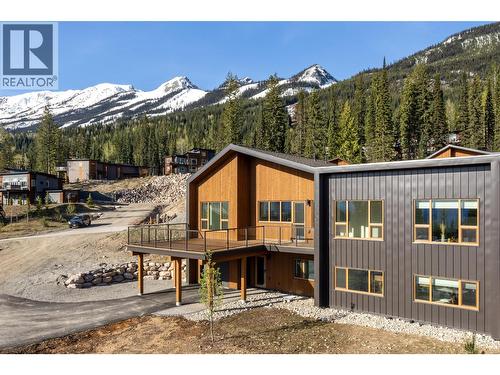 1654 Howse Pass, Golden, BC - Outdoor