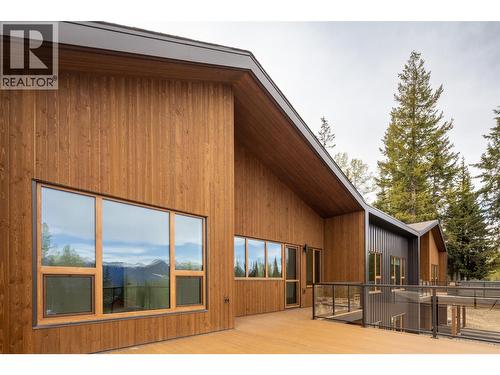 1654 Howse Pass, Golden, BC - Outdoor With Exterior