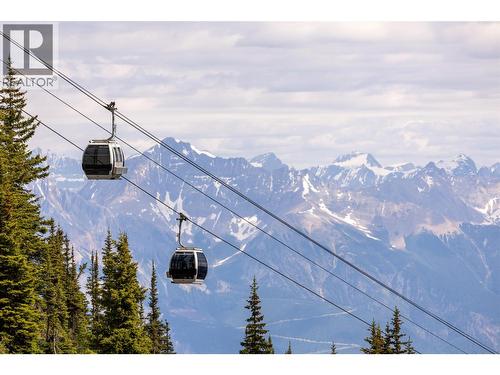 1654 Howse Pass, Golden, BC - Outdoor With View