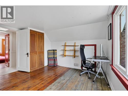 703 Pine Street, Nelson, BC - Indoor